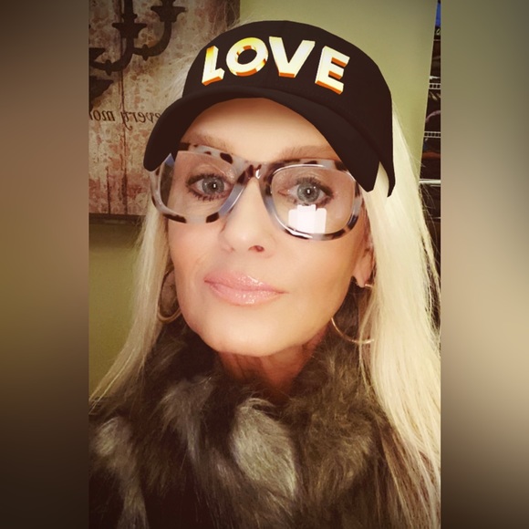 Betsy Johnson white leopard readers - RARE!!! - Picture 3 of 7